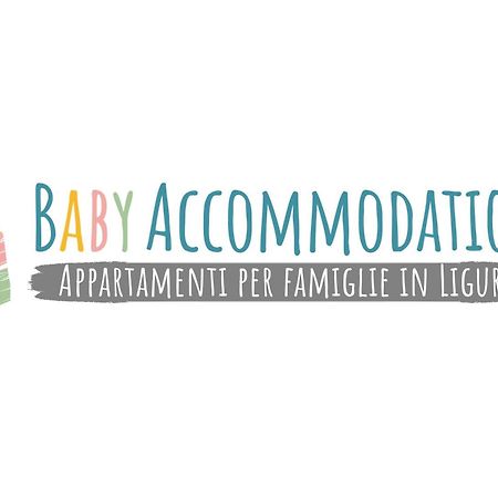 Babyaccommodation Family Comfort Ll ปิเอตราลิกูเร ภายนอก รูปภาพ